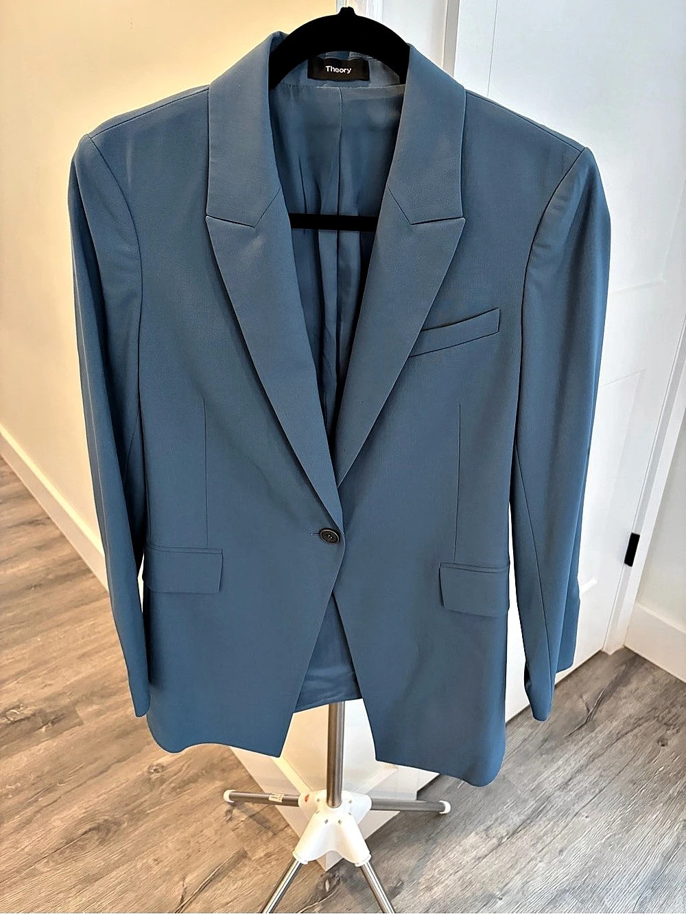 Theory Staple Blazer in Admiral Crepe Women's Blue Blazer
